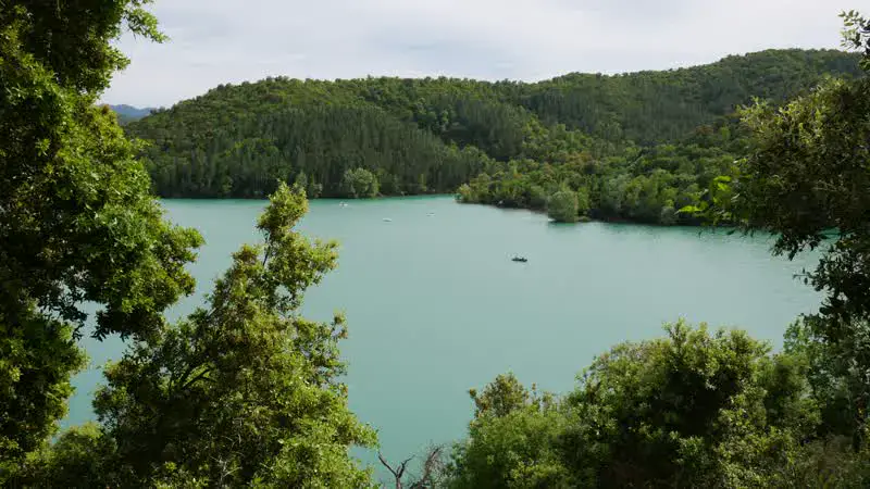 Lac de Saint-Cassien